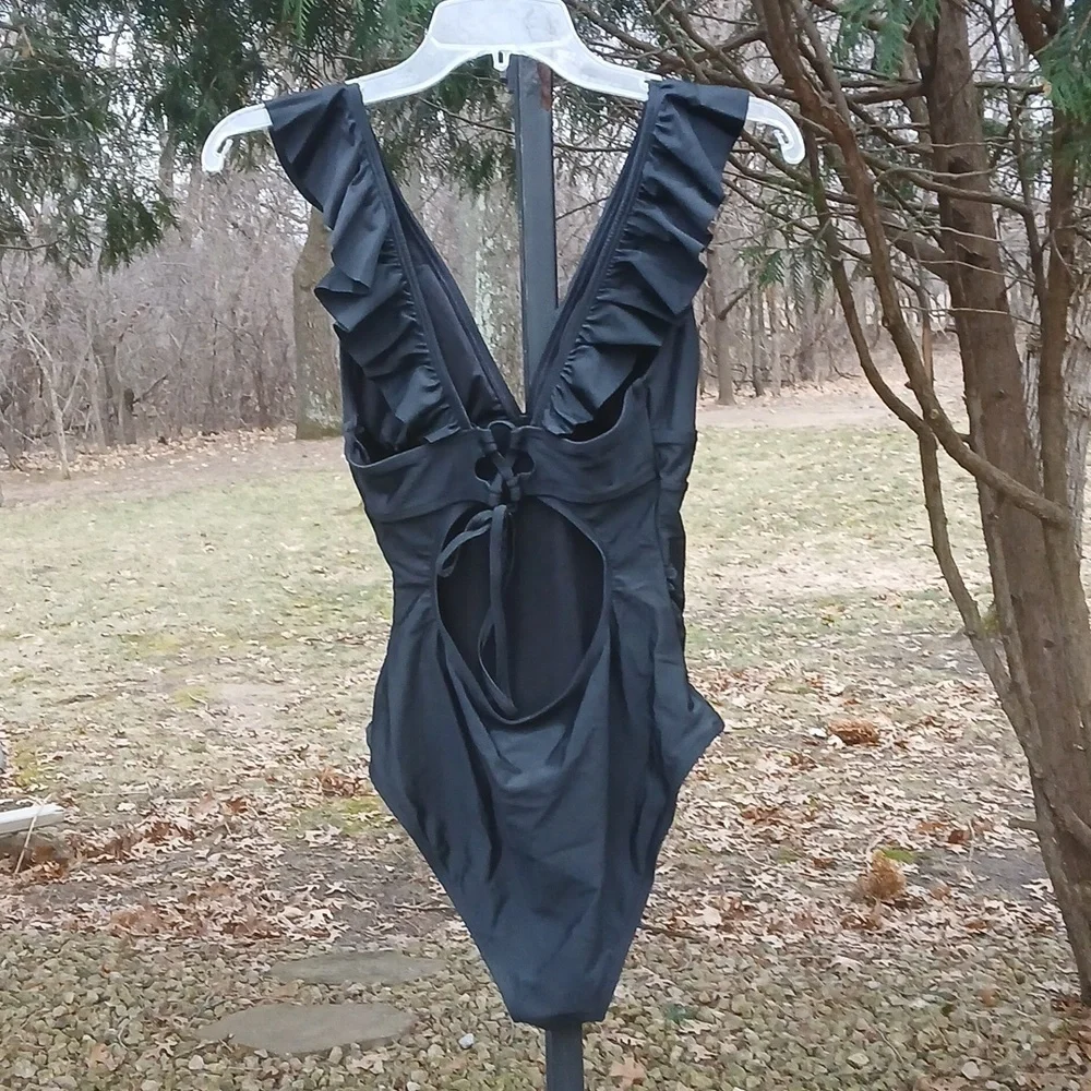 CUPSHE Women's V Neck One Piece Swimsuit Ruffled Lace Up Back Sz 8